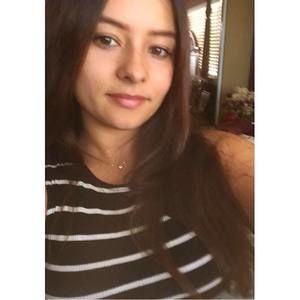 Meet your Posher, Leah